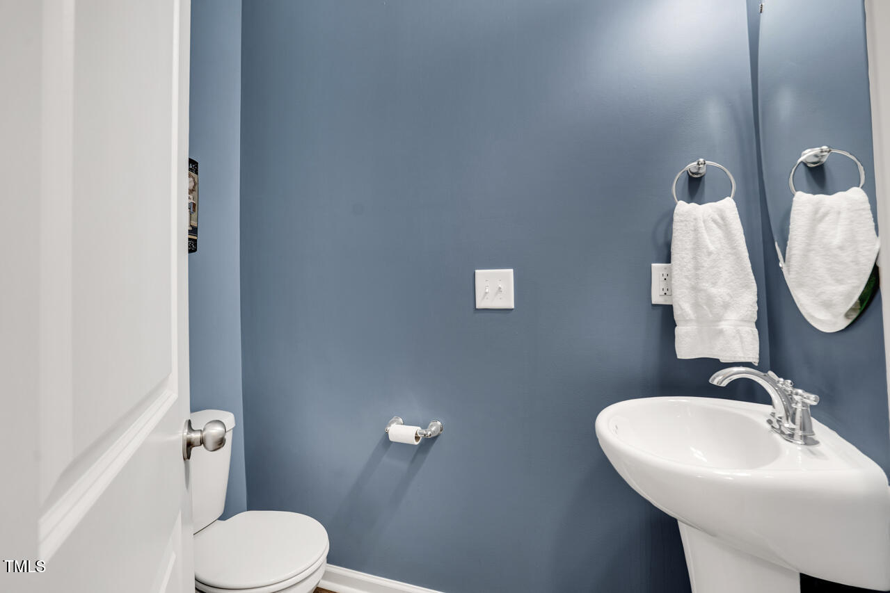 578 Metro Station Apex, NC 27502 - Photo 21 of 43 19-DSC04390