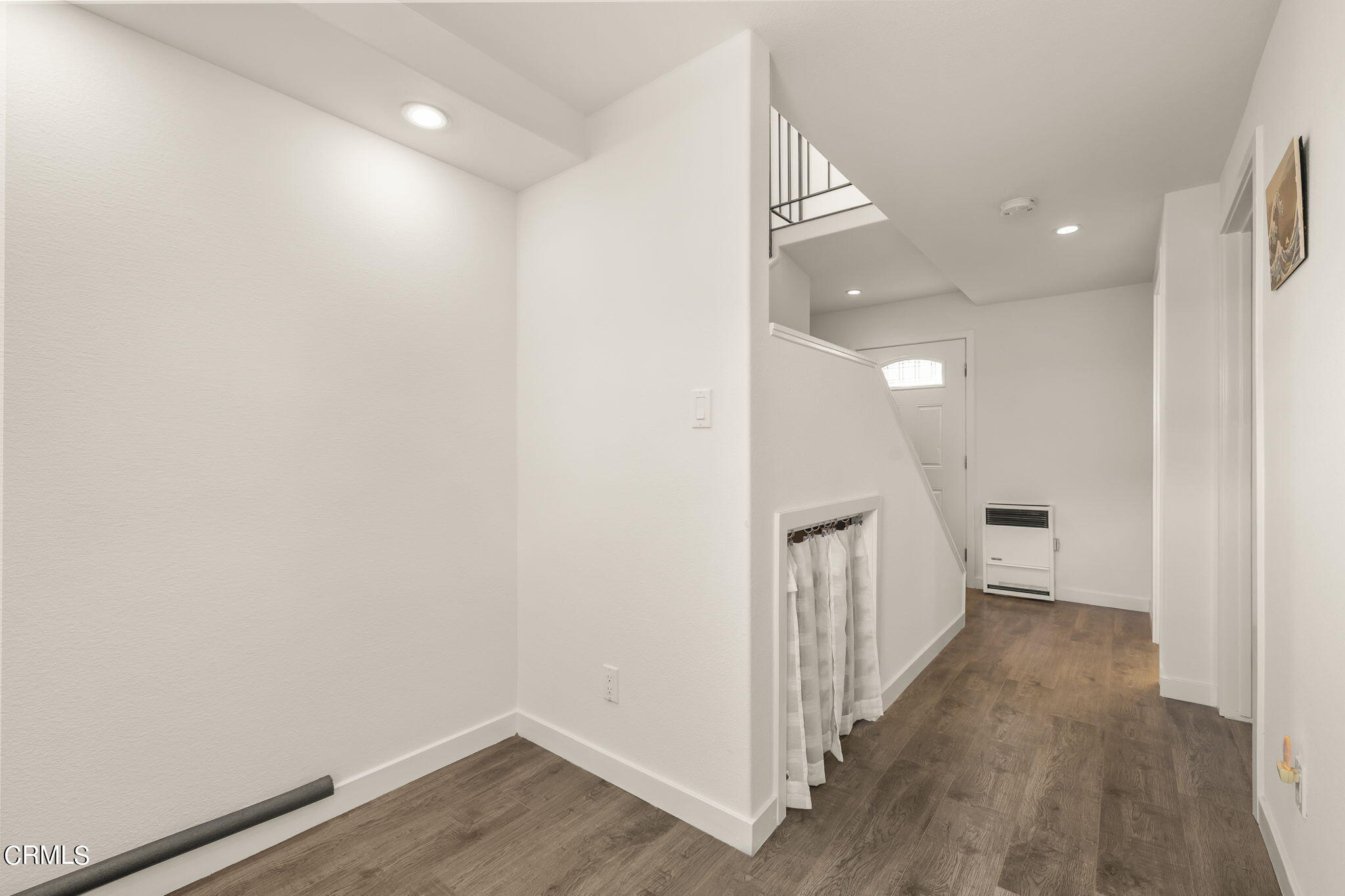 229 Rossmore Drive Oxnard, CA 93035 - Photo 37 of 54 36-web-or-mls-UpmarketMedia_229Ross-114