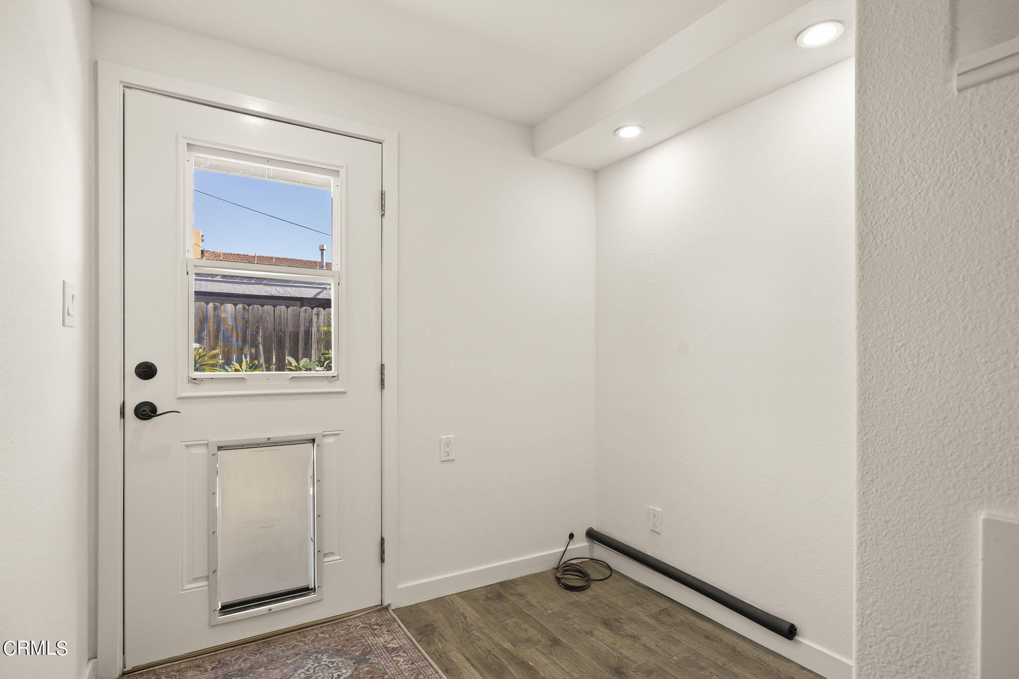 229 Rossmore Drive Oxnard, CA 93035 - Photo 38 of 54 37-web-or-mls-UpmarketMedia_229Ross-117