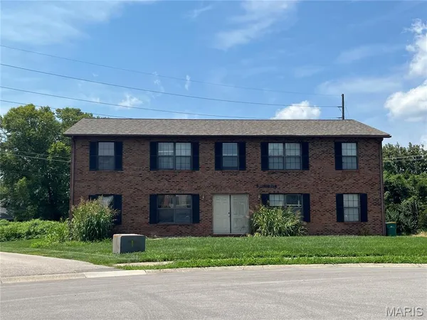 $1,295 | 903 Georgetowne Drive, O'Fallon, IL 62269