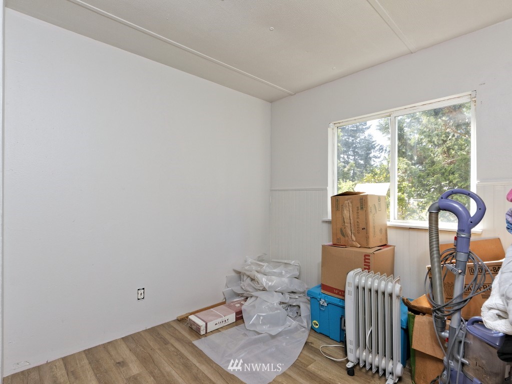 1419 Southeast Cedar Road Port Orchard, WA 98367 - Photo 11 of 13 Gallery Image 11