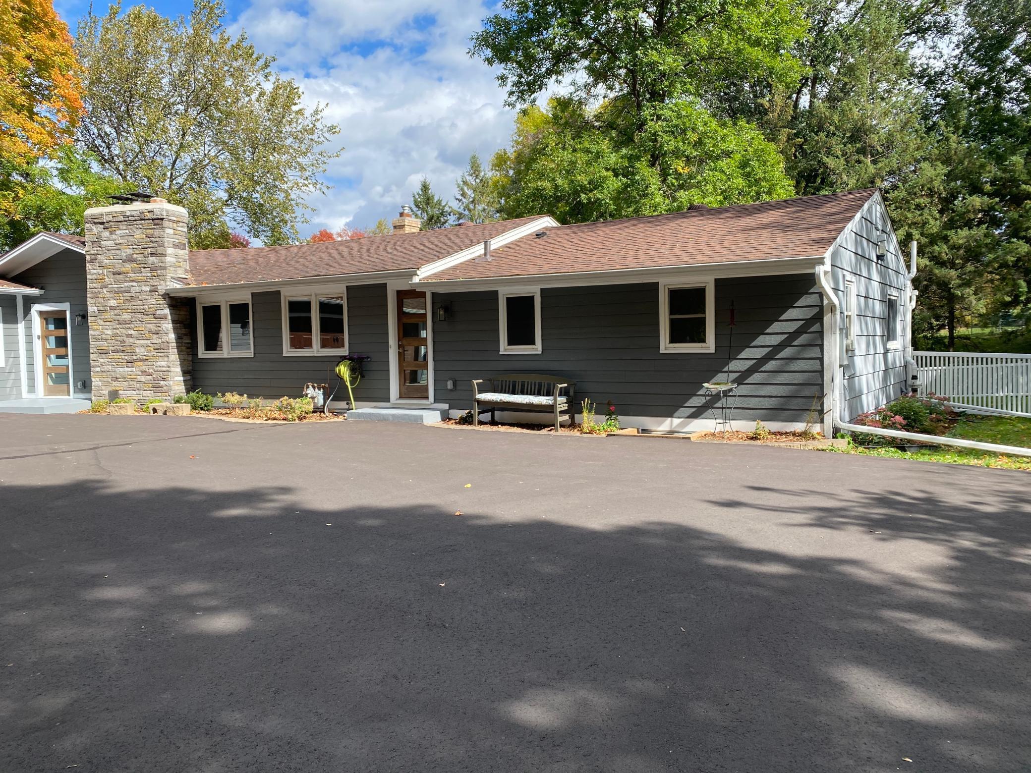 5217 Westmill Road Minnetonka, MN 55345 - Photo 4 of 94 Gallery Image 4