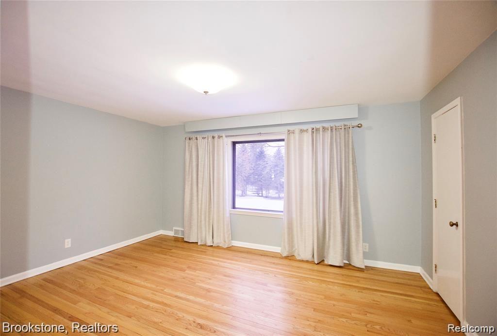 31315 Franklin Road Franklin, MI 48025 - Photo 13 of 40