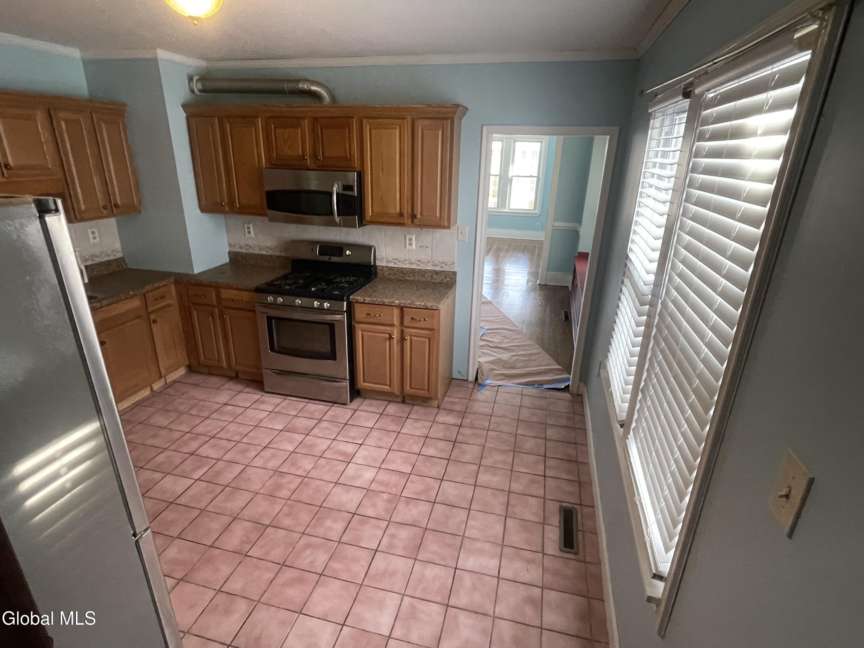 1328 Dewitt Street Schenectady, NY 12303 - Photo 36 of 50 IMG_0481