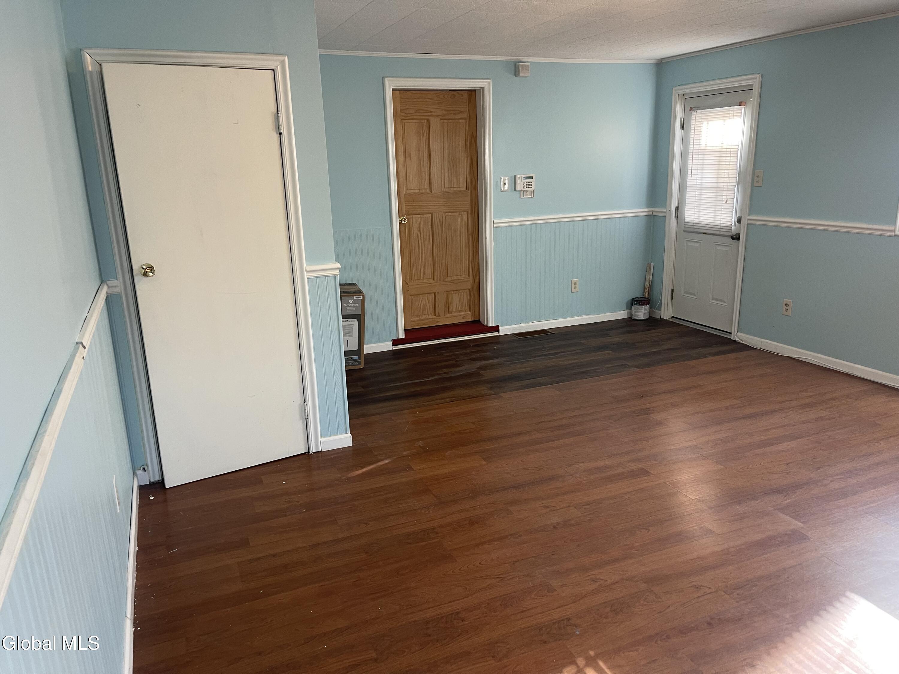 1328 Dewitt Street Schenectady, NY 12303 - Photo 7 of 50 IMG_0446
