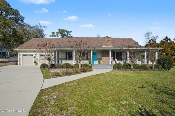 $615,000 | 210 Twin Lakes Court, Sunset Beach, NC 28468