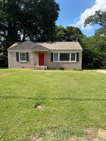 $1,300 | 3927 Austin Drive, Columbus, GA 31909