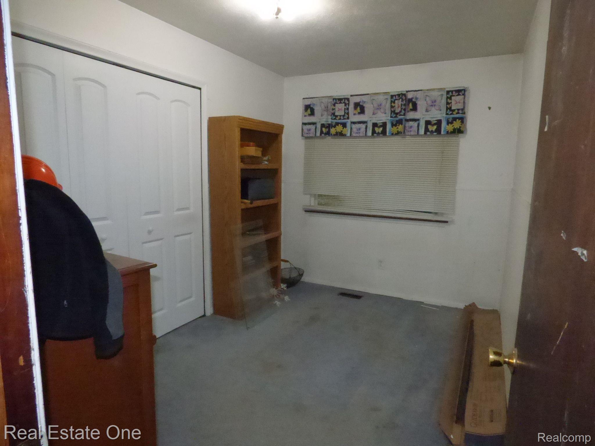 3509 Five Mile Road South Lyon, MI 48178 - Photo 22 of 45 Gallery Image 22