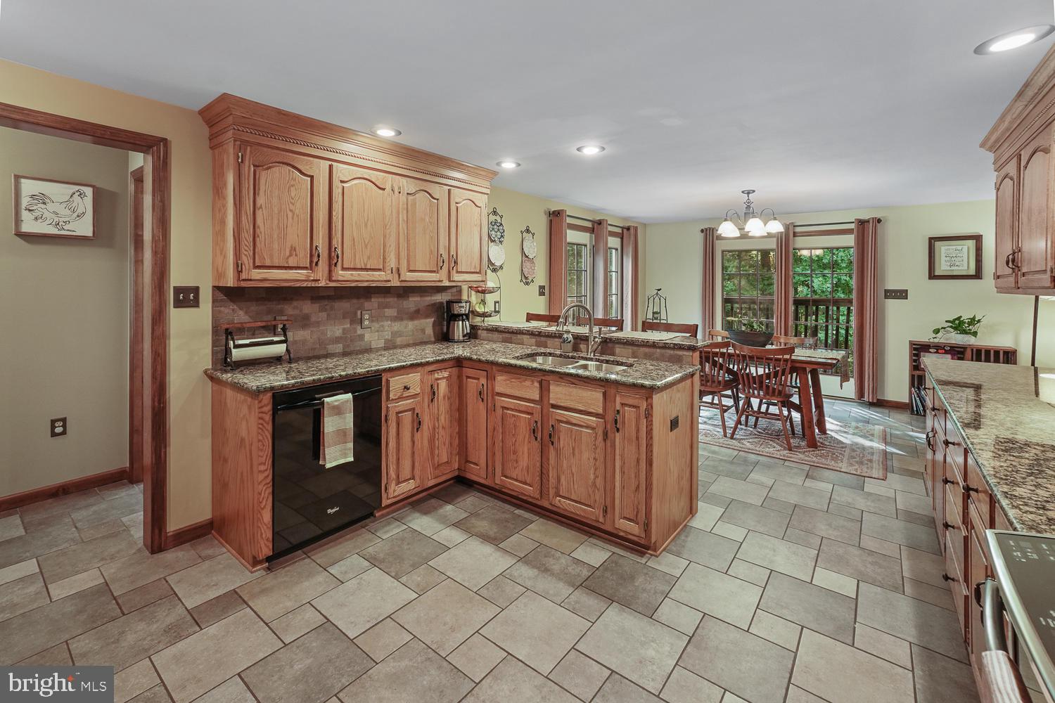 7911 Fingerboard Road Frederick, MD 21704 - Photo 6 of 83