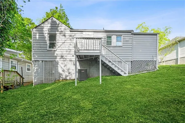 $1,675 | 360 Betsy Avenue Southwest, Atlanta, GA 30310