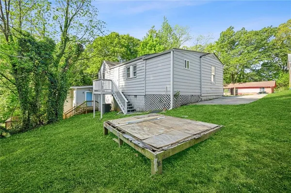 $1,675 | 360 Betsy Avenue Southwest, Atlanta, GA 30310