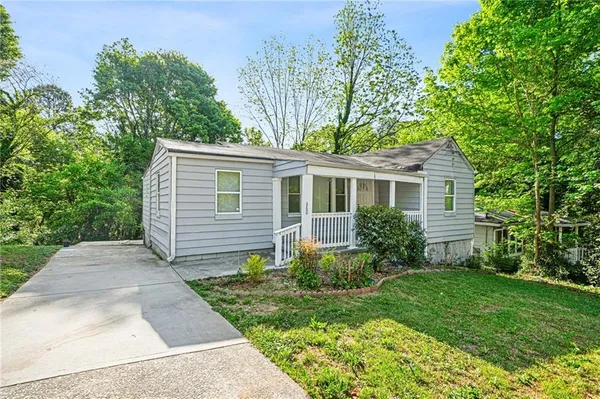 $1,675 | 360 Betsy Avenue Southwest, Atlanta, GA 30310