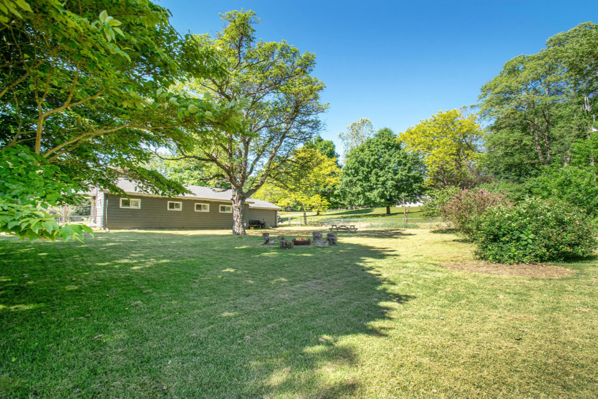 1235 Chapelgate Road Niles, MI 49120 - Photo 20 of 20 DSC_0006
