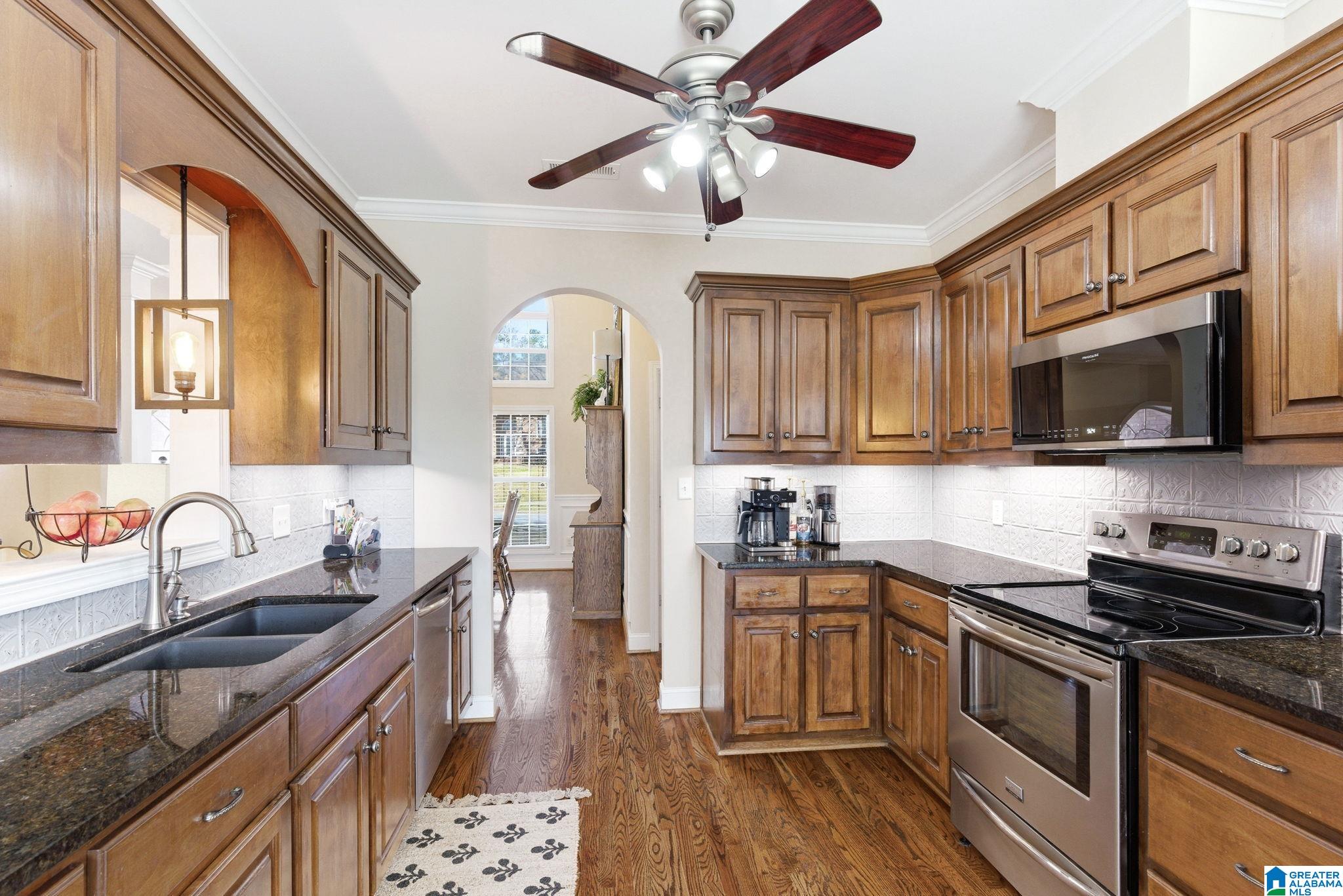 555 Creek Ridge Drive Riverside, AL 35135 - Photo 10 of 37 Gallery Image 10