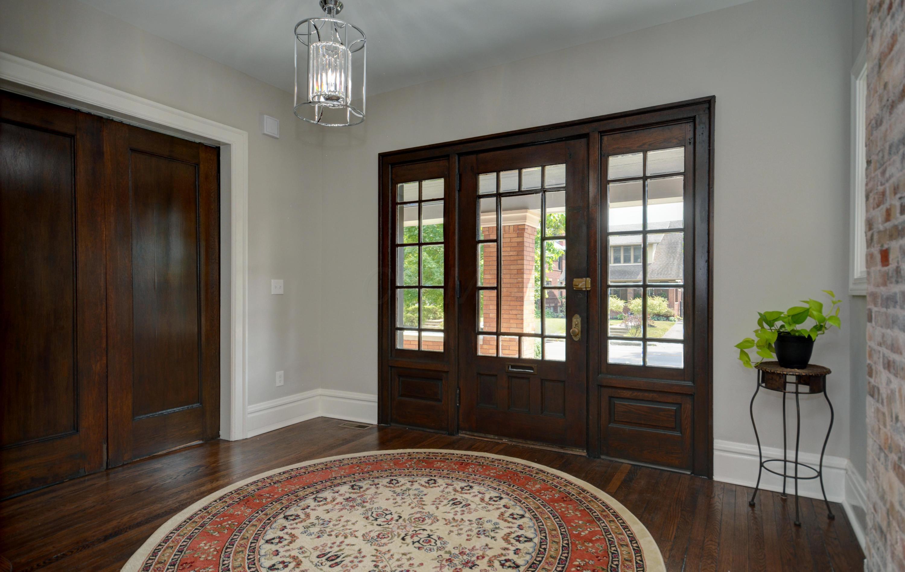 1822 Bryden Road Columbus, OH 43205 - Photo 7 of 30