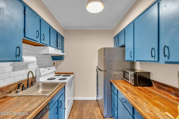 $310,000 | 324 Shore Drive, Unit A4, Highlands, NJ 07732