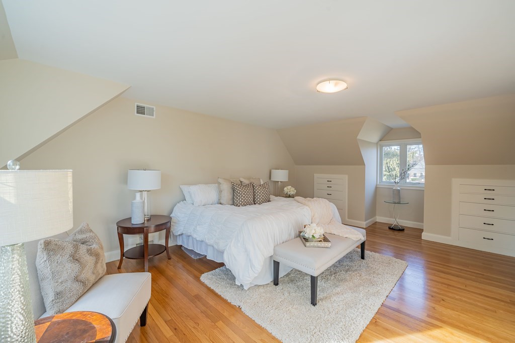 39 Meriam Street Lexington, MA 02420 - Photo 28 of 42 Gallery Image 28