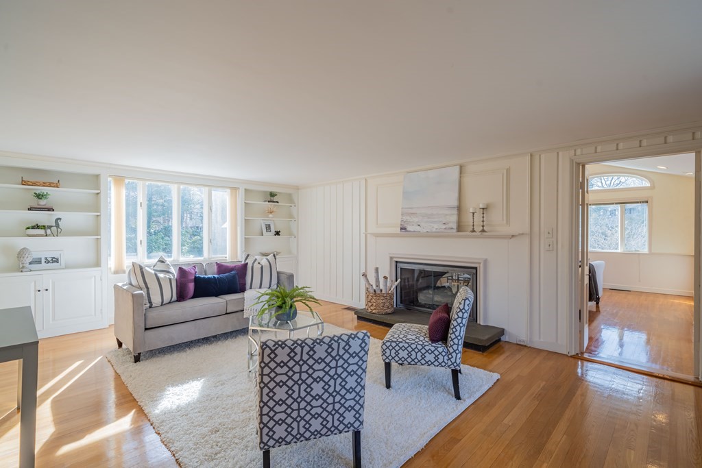 39 Meriam Street Lexington, MA 02420 - Photo 3 of 42 Gallery Image 3