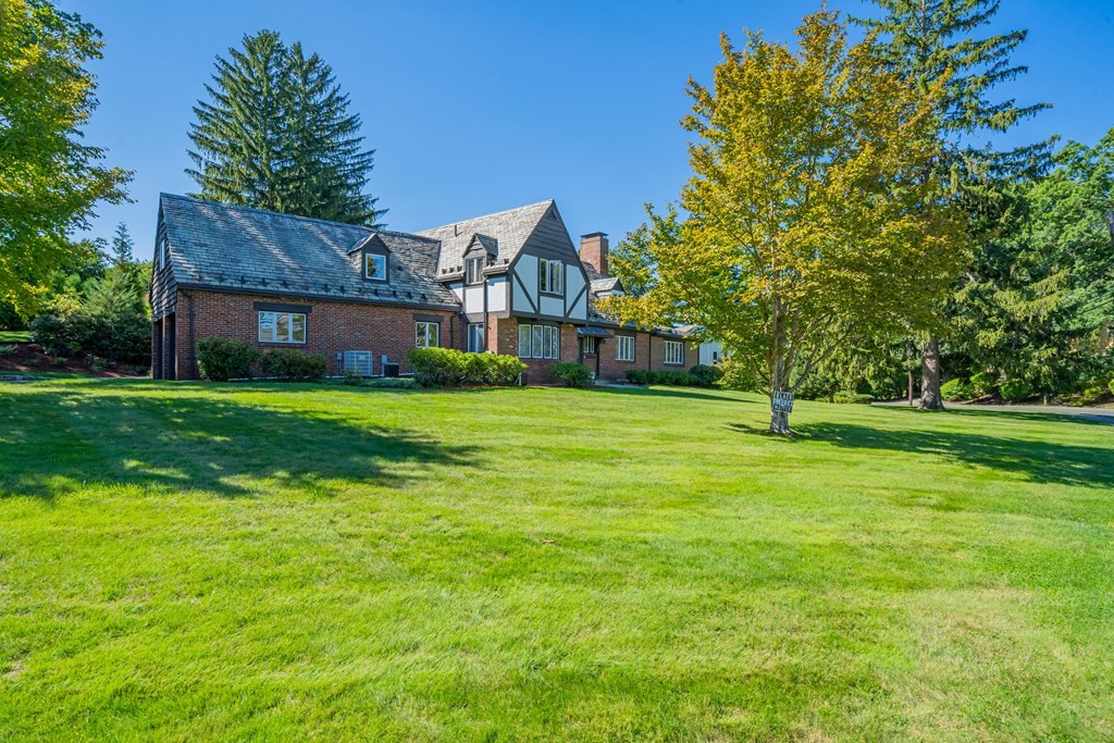 39 Meriam Street Lexington, MA 02420 - Photo 42 of 42 Gallery Image 42