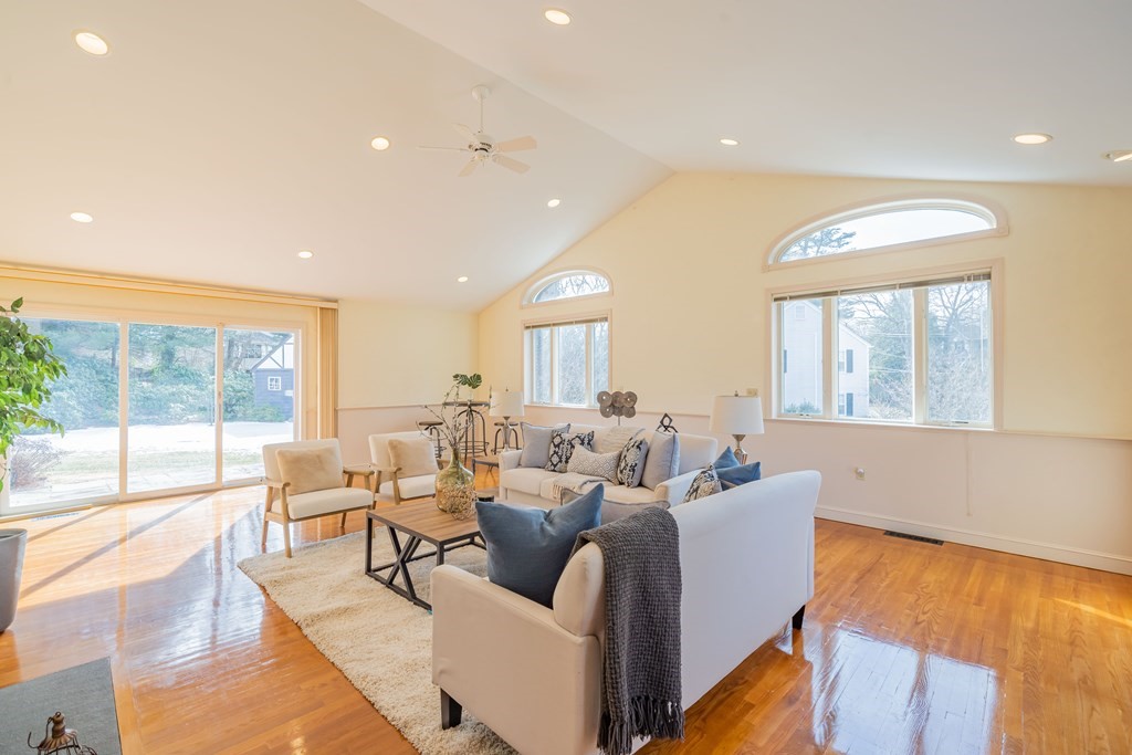 39 Meriam Street Lexington, MA 02420 - Photo 7 of 42 Gallery Image 7