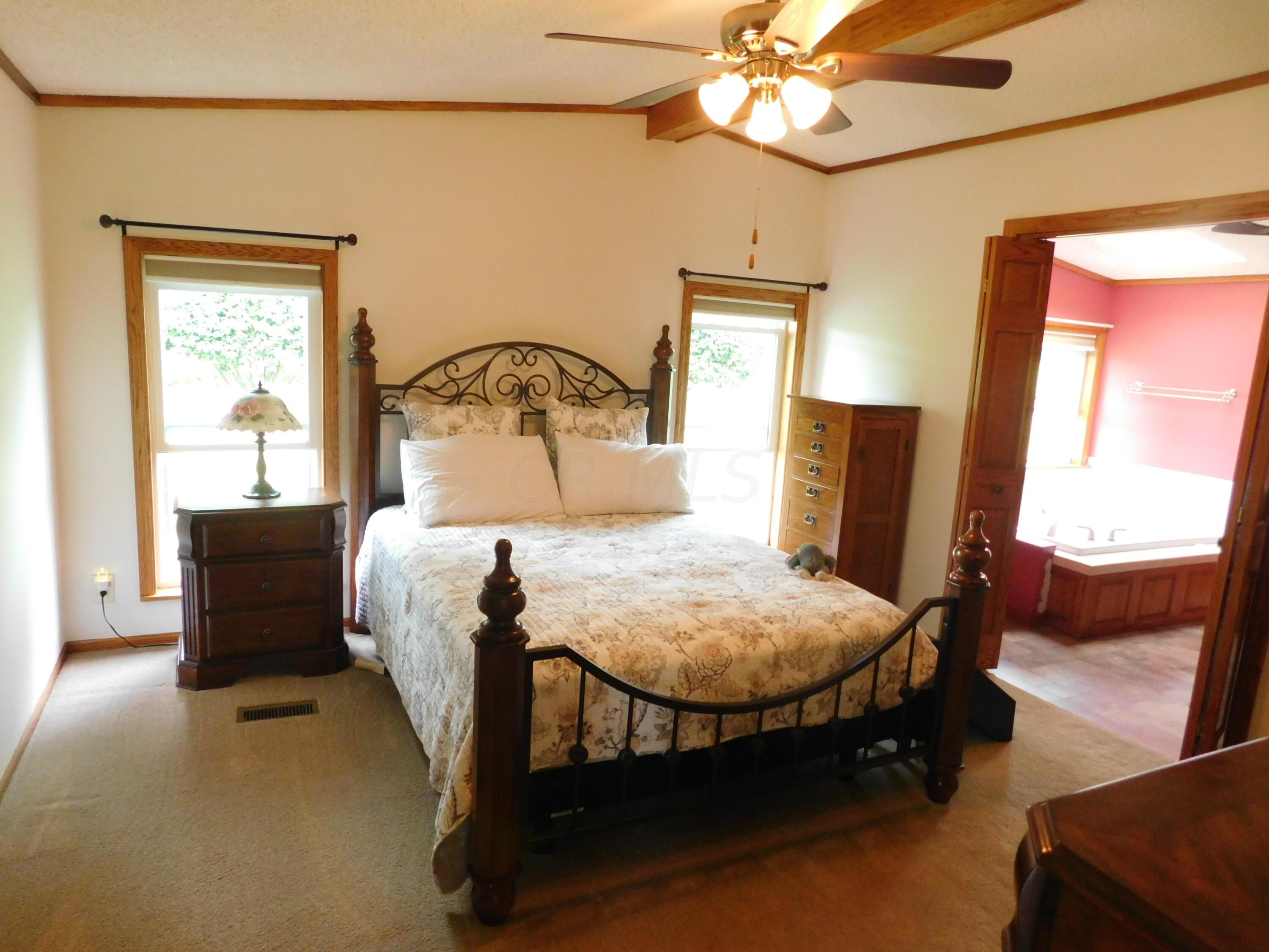 7893 Blacks Road Southwest Pataskala, OH 43062 - Photo 9 of 23