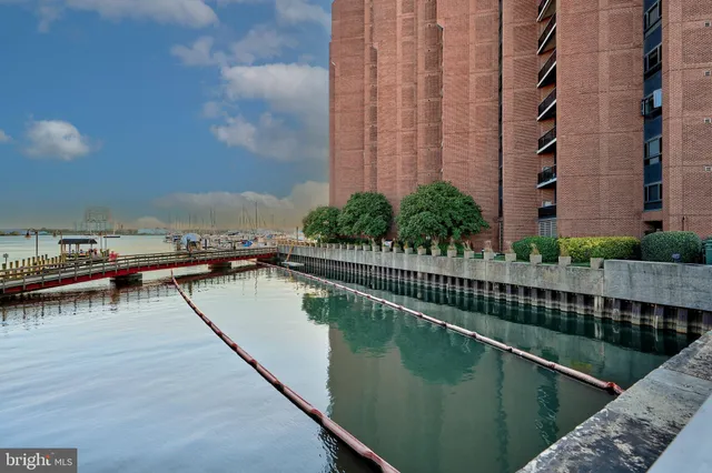 $490,000 | 2515 Boston Street, Unit 706, Baltimore, MD 21224