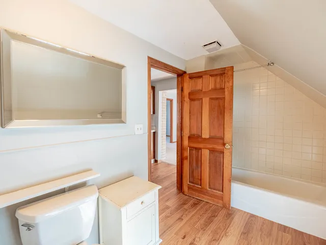 $364,900 | 38 Crissey Avenue, Geneva, IL 60134