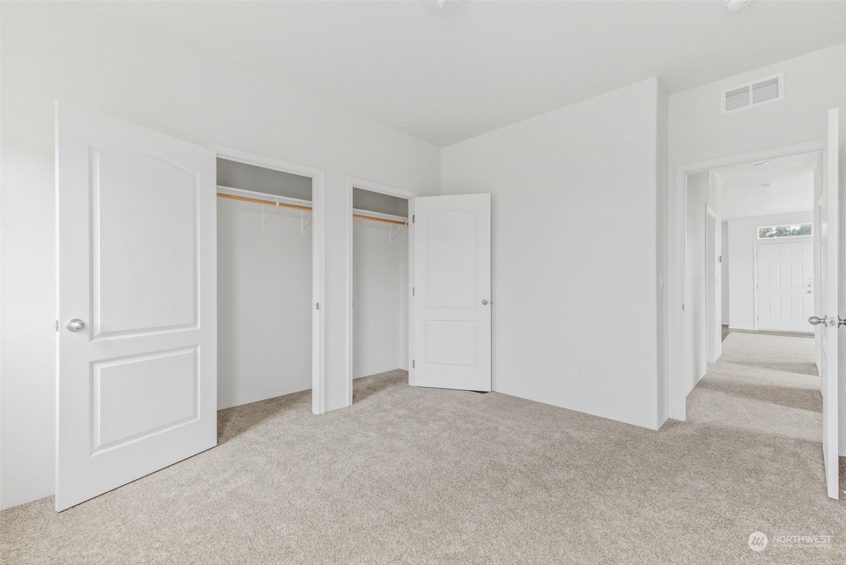 9811 Southwest Herman Road, Unit 45 Tualatin, OR 97062 - Photo 18 of 28 a view of an empty room