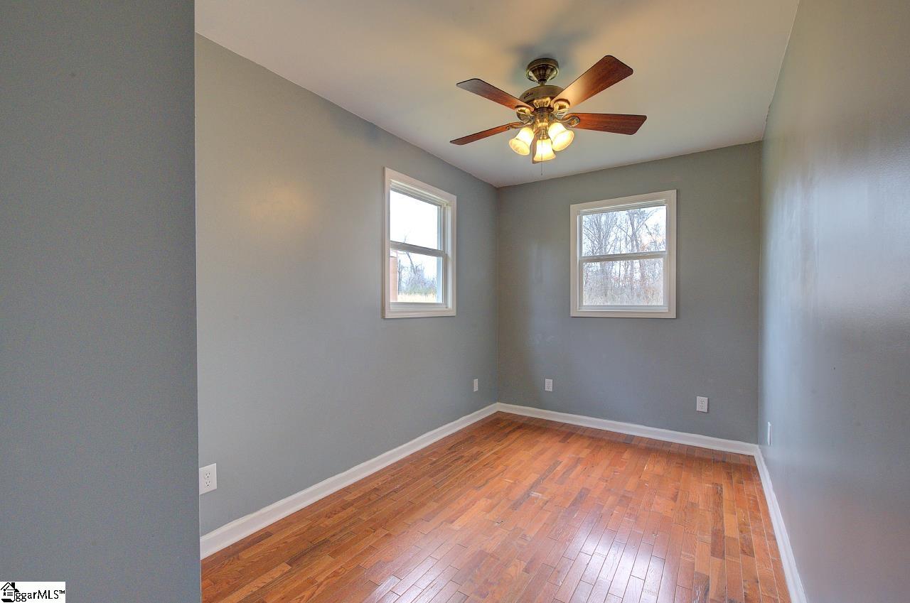 325 Rock Quarry Road Travelers Rest, SC 29690 - Photo 23 of 35