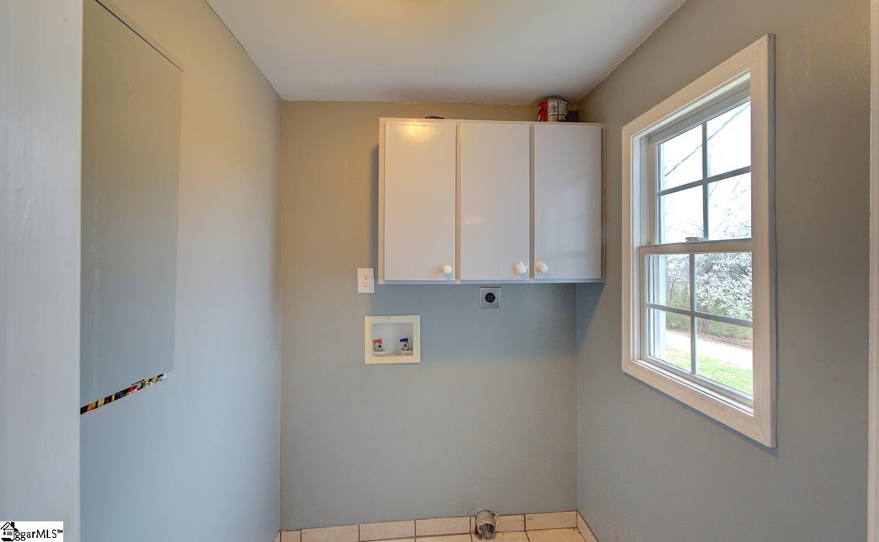 325 Rock Quarry Road Travelers Rest, SC 29690 - Photo 26 of 35