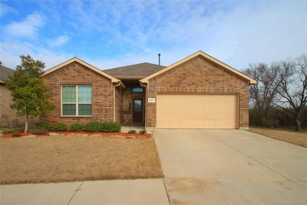 $2,000 | 4817 Green River Drive, Denton, TX 76208
