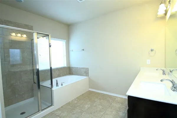 $2,000 | 4817 Green River Drive, Denton, TX 76208