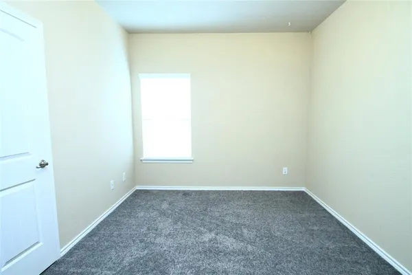 $2,000 | 4817 Green River Drive, Denton, TX 76208