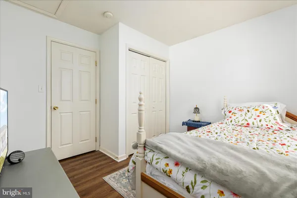 $374,900 | 302 Montana Court, Bunker Hill, WV 25413