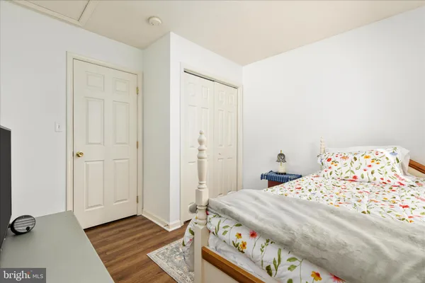 $374,900 | 302 Montana Court, Bunker Hill, WV 25413