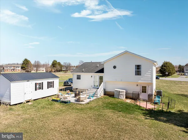 $374,900 | 302 Montana Court, Bunker Hill, WV 25413