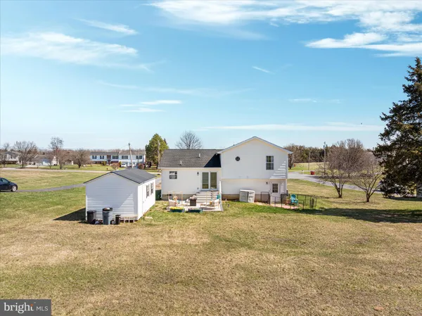 $374,900 | 302 Montana Court, Bunker Hill, WV 25413