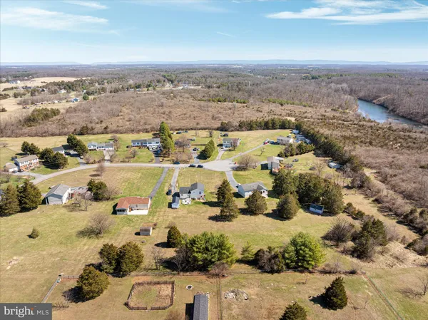 $374,900 | 302 Montana Court, Bunker Hill, WV 25413