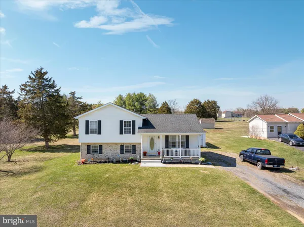 $374,900 | 302 Montana Court, Bunker Hill, WV 25413