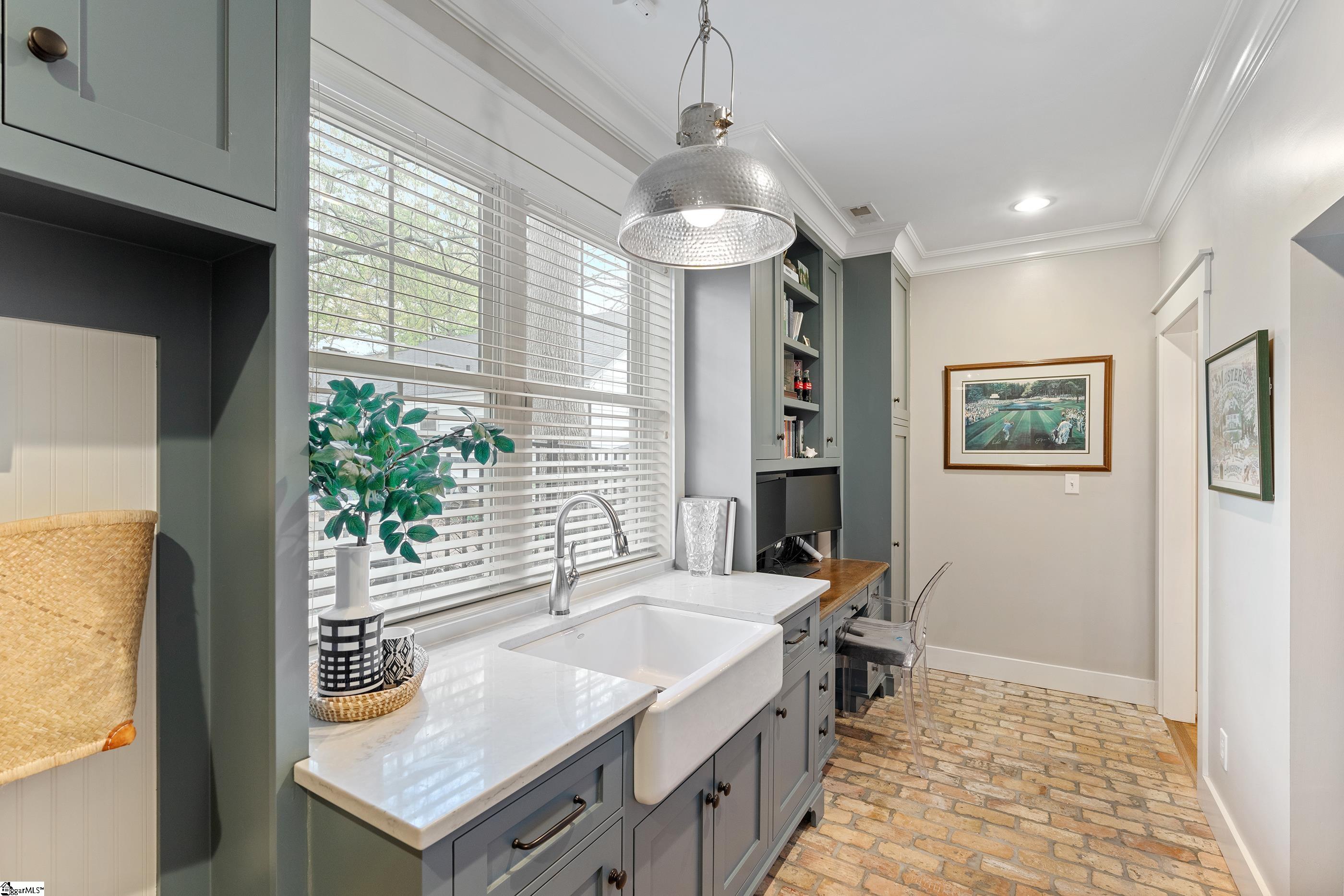 307 Grove Road Greenville, SC 29605 - Photo 21 of 35