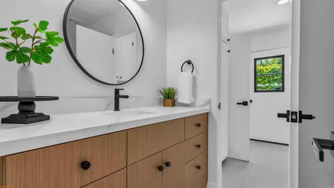 $1,149,200 | 1111 South San Joaquin Drive, Palm Springs, CA 92264