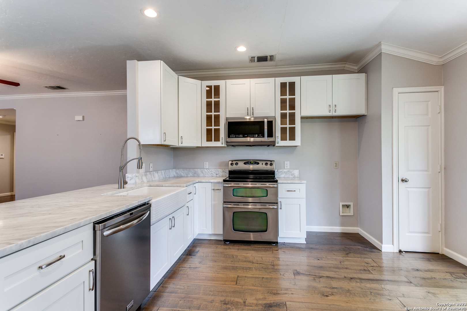 16010 Rough Oak Street San Antonio, TX 78232 - Photo 10 of 24