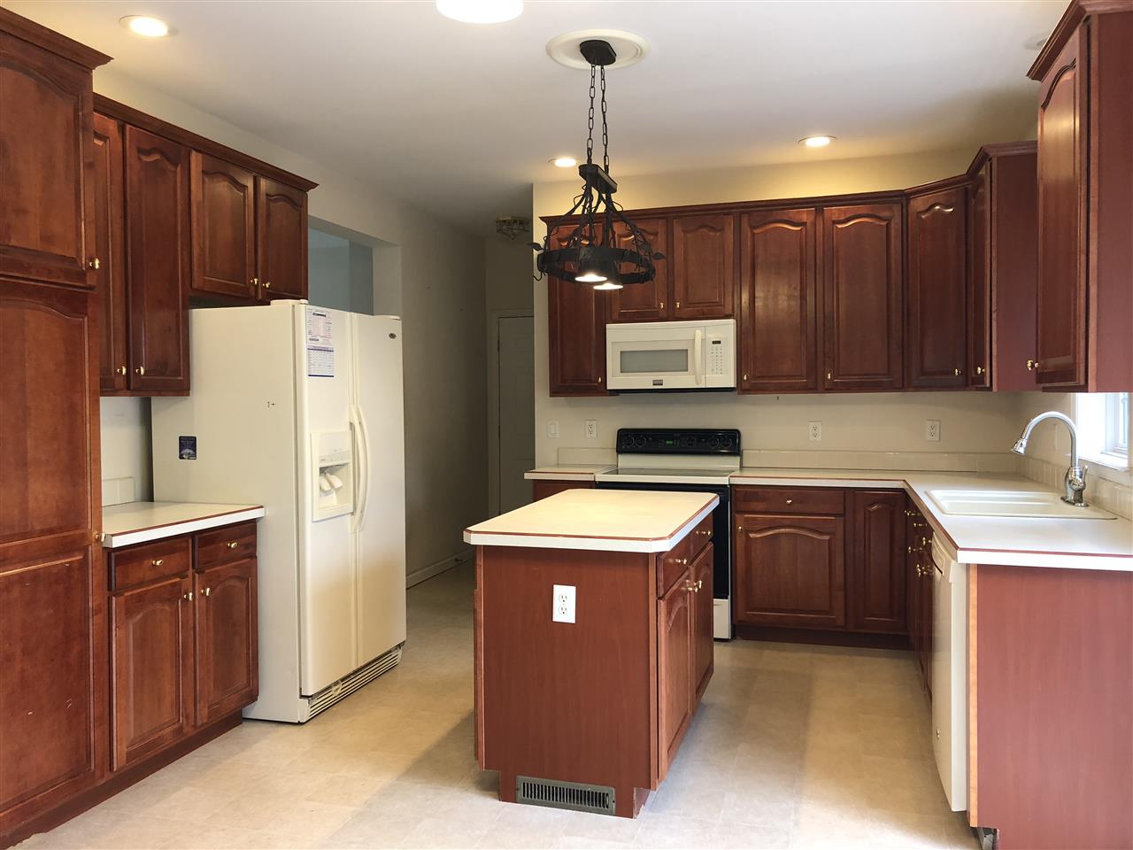 350 Anderson Road Bedford, IN 47421 - Photo 8 of 28 Gallery Image 8