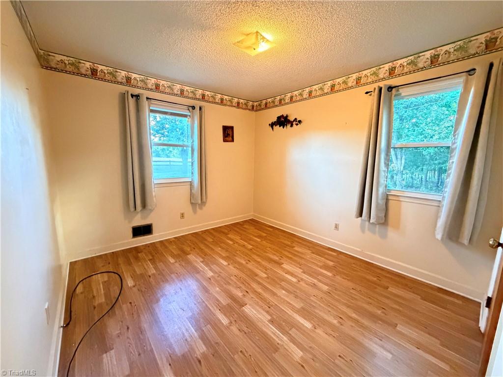 581 Martin Byrd Road Elkin, NC 28621 - Photo 11 of 24