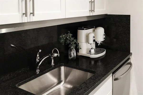 a close view of sink and tap