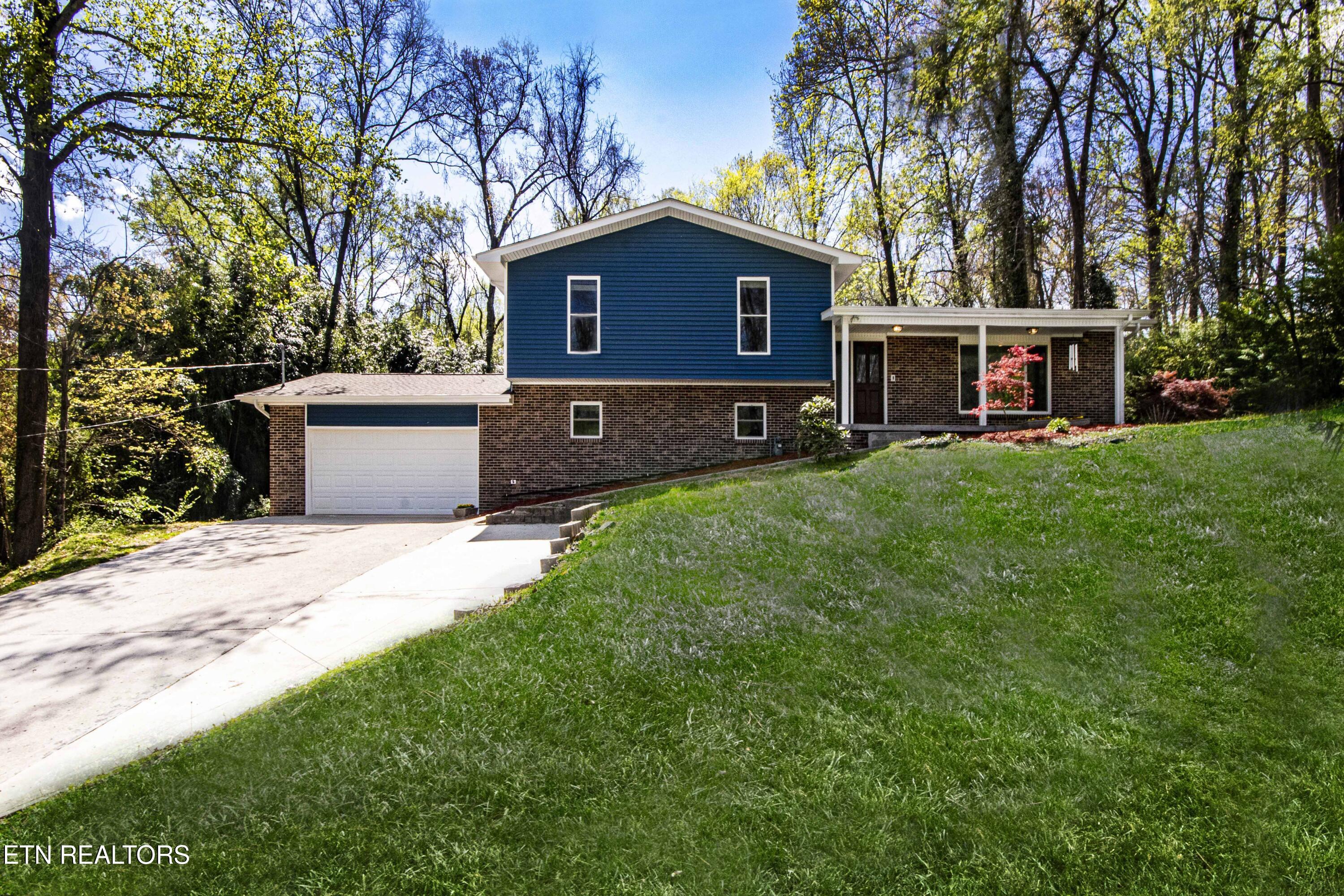 123 Oklahoma Avenue Oak Ridge, TN 37830 - Photo 2 of 47 V19A0070