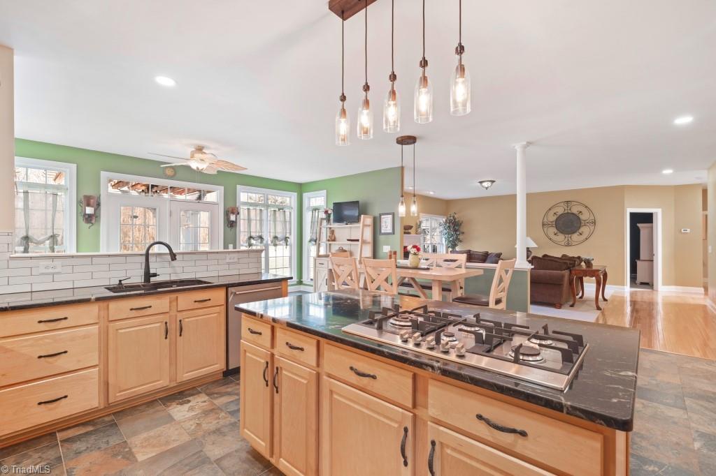 716 Number Ten Way Oak Ridge, NC 27310 - Photo 6 of 31