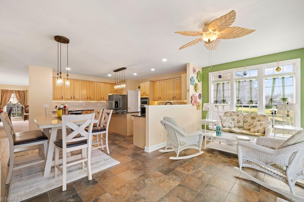 716 Number Ten Way Oak Ridge, NC 27310 - Photo 8 of 31