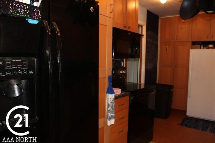 146 Texas Avenue Rochester Hills, MI 48309 - Photo 14 of 27