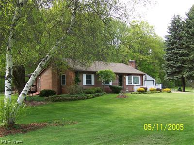 3678 Pothour Wheeler Road Southeast Hubbard, OH 44425 - Photo 1 of 1 Gallery Image 1